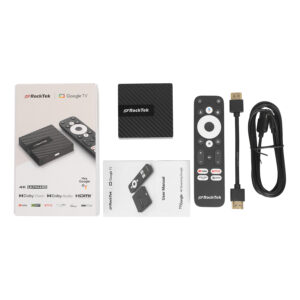 Vollständige Ansicht des RockTek GB1 Android TV-Box-Pakets. Enthält das RockTek GB1 Streaming-Gerät, eine Fernbedienung mit speziellen App-Tasten, ein HDMI-Kabel und ein Benutzerhandbuch. Die Verpackung hebt wichtige Funktionen wie 4K Ultra HD, Dolby Vision, Dolby Audio und die Kompatibilität mit Google TV und Hey Google Sprachassistent sowie unterstützte Streaming-Dienste wie YouTube, Netflix, Prime Video und HBO Max hervor.