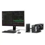 Le GPD est utilisé dans une station de travail professionnelle pour le traitement des données sous Linux, la surveillance des modèles d'IA et le développement de logiciels.