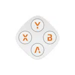 Een enkele witte, afgeronde, ruitvormige spelcontrollermodule met vier ronde witte actieknoppen in een ruitvormige lay-out, gelabeld met gestileerde oranje letters Y, X, B en A tegen een effen witte achtergrond.